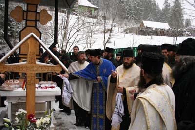 PELERINAJ la Man. PETRU-VODA pentru parastasul Pr. Gheorge Calciu