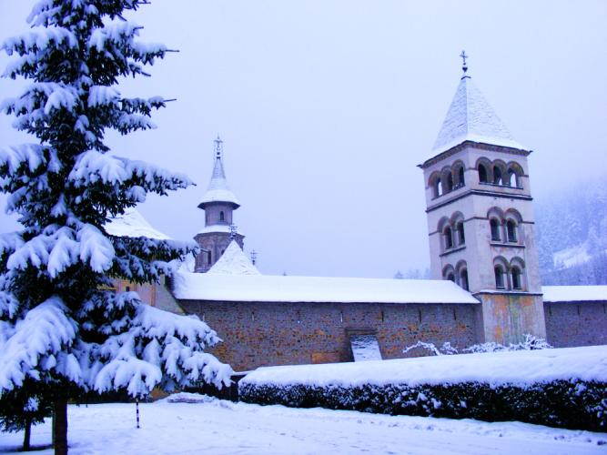 PELERINAJE DE CRACIUN (manastiri din Ardeal) SI ANUL NOU (manastiri din Bucovina)