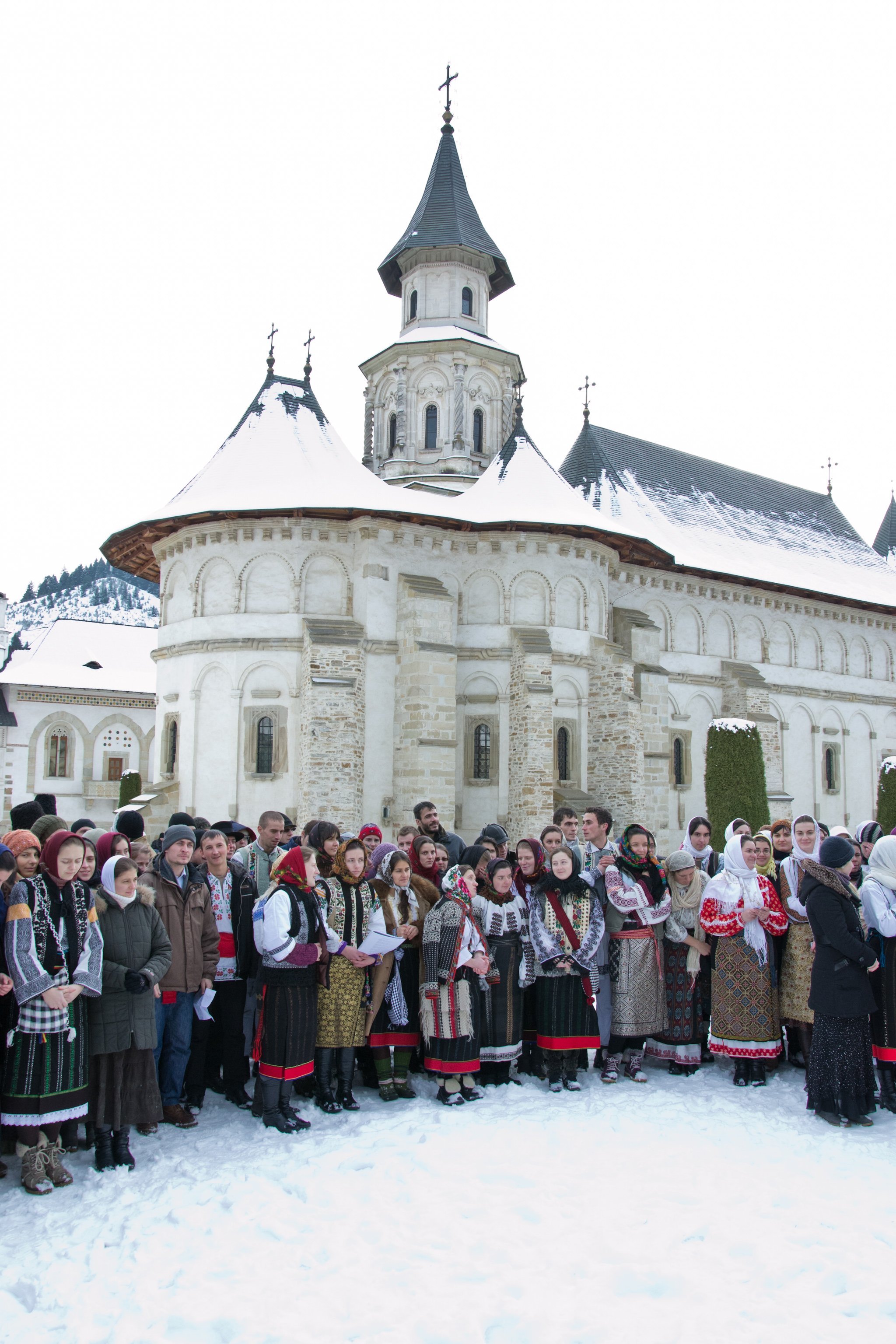 PELERINAJ DE ANUL NOU LA MANASTIRI DIN BUCOVINA SI MOLDOVA