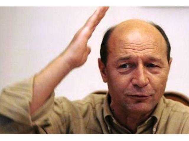 GENOCIDUL PREMEDITAT-CAMUFLAT CONTRA ROMANIEI/ Traian Basescu, <i>el lider maximo</i> român al noii ordini, anunta prioritatile lui 2011: INTEGRAREA IN ABSOLUTUL <i>SISTEMELOR INFORMATICE UNIFICATE</i>, CODUL MUNCII DE SCLAVI SI DEMOLAREA TOTALA A SISTEMULUI SANITAR/ Semnatura electronica devine OBLIGATORIE din iulie/ COMPLICITATEA DOVEDITA A EURO-MASONILOR LA ATROCITATILE UCIGASILOR LIDERI KOSOVARI/ Bombele cu ceas ale economiei <i>Euro</i> (Stiri 19-21 decembrie 2010)