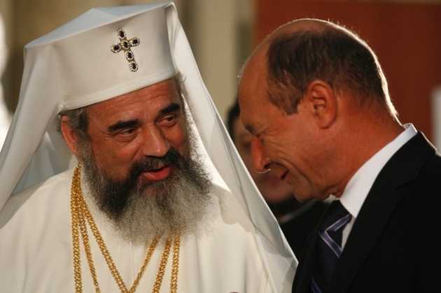 Patriarhul-Daniel-Traian-Basescu1