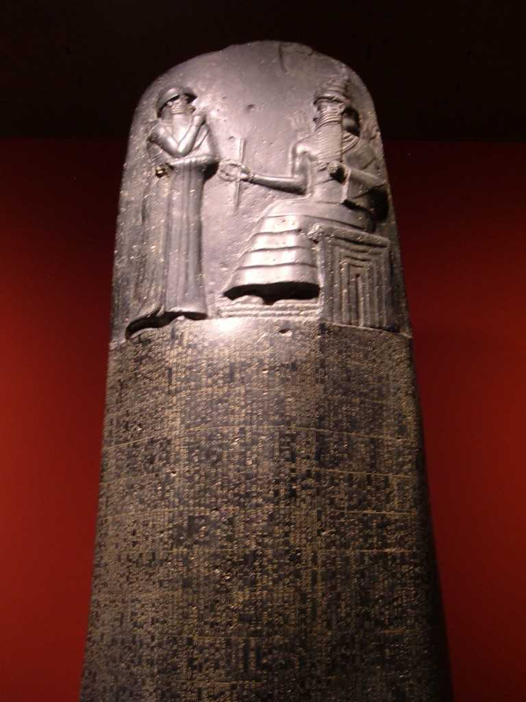 Code_of_Hammurabi_replica_stele_REM