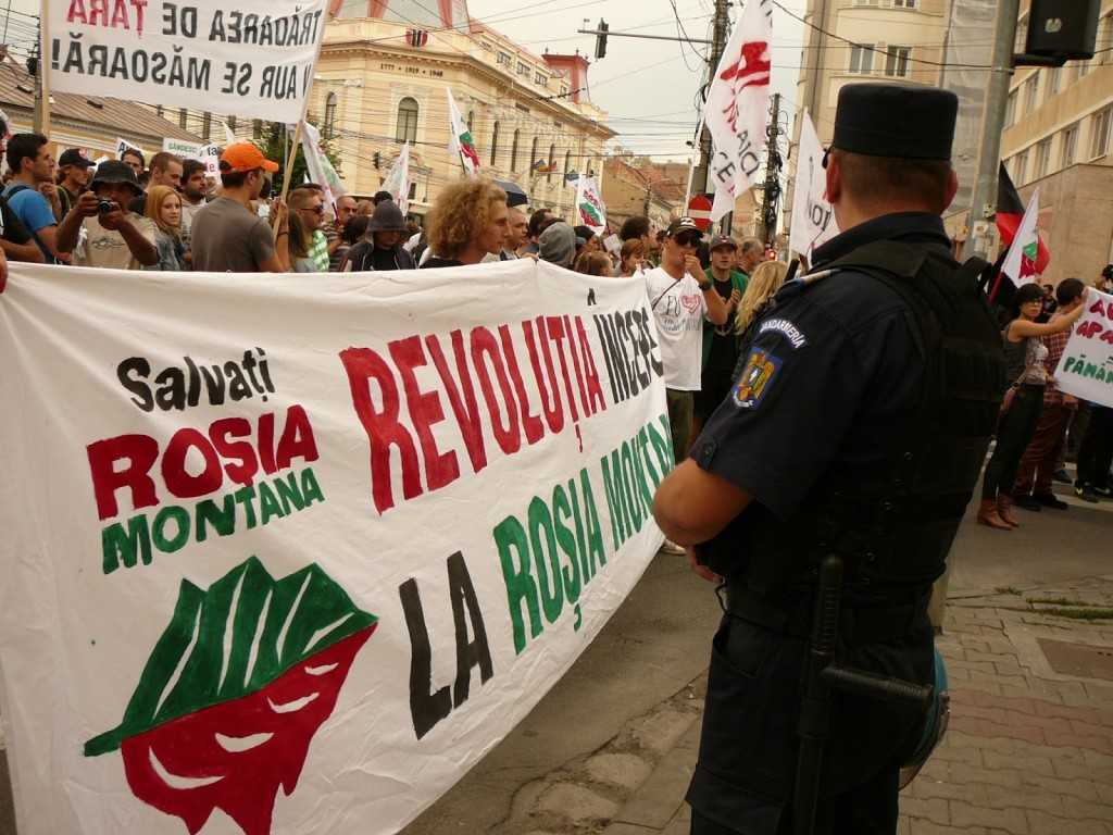 proteste-primaria-cluj-rosia-montana