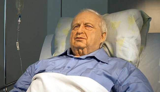 A MURIT ARIEL SHARON. “Profetia” Rabinului Ițak Kaduri: <b><i>“Mesia” (ANTIHRIST) se va arata dupa moartea lui Sharon</i></b>