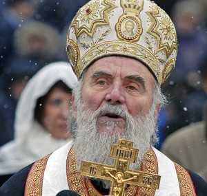 File photo shows Bishop Irinej during service in Nis