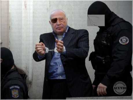 Dan_Voiculescu_la_DNA_Traian_Basescu_funny