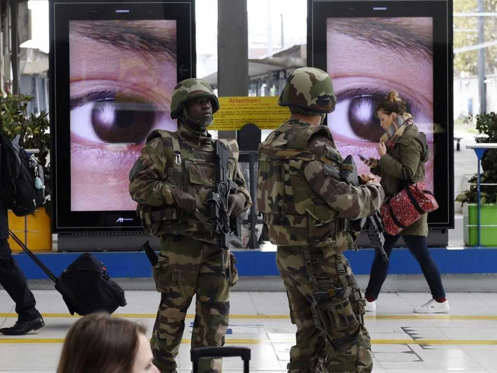 Paris-police-AFP