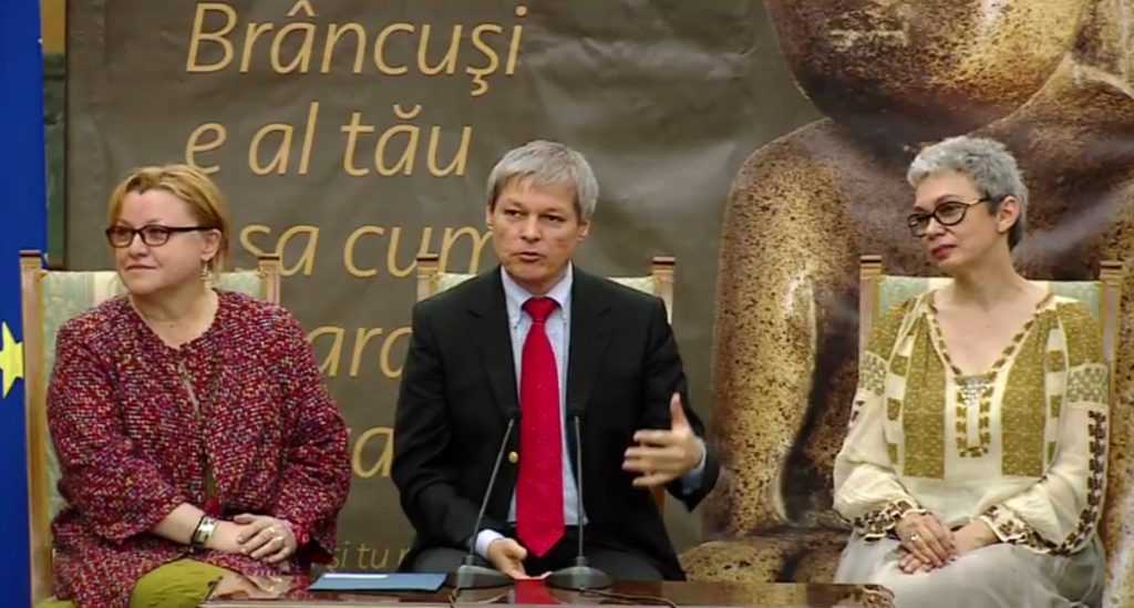 Dacian-Ciolos-Corina-Suteu-Cumintenia-Pamantului-Brancusi