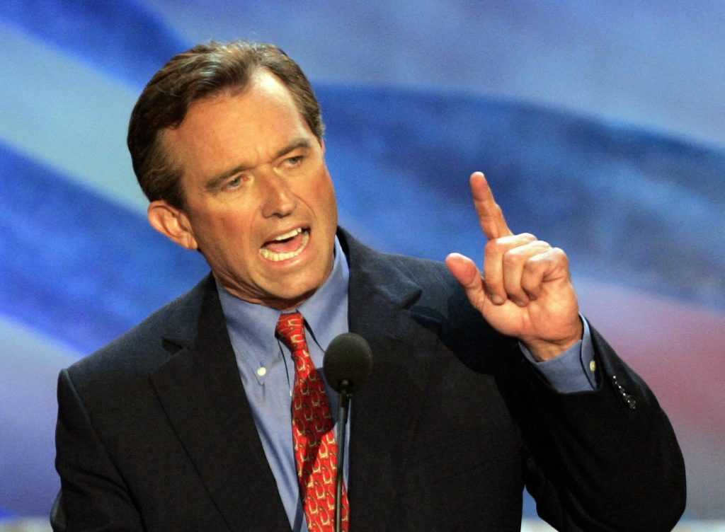 robert-kennedy-jr-2004