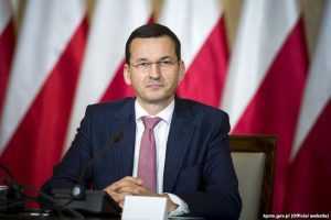 POLONIA RESPINGE SANTAJUL UE