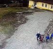 CAZUL PREOTULUI DE LA BARANCA (jud. Botosani) – INSCENARE SI EXECUTIE PUBLICA? Profesorul de religie acuzat ca ar fi batut “pana la sange” un copil de etnie roma – AGRESOR SAU VICTIMA? Mitropolia Moldovei acuza: <i>“S-a INTOXICAT opinia publica intr-un mod stupefiant, incurajandu-se nu doar anticlericalismul, ci si escaladarea unui presupus conflict interreligios”</i>