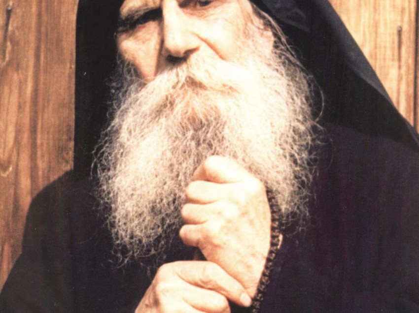 Fericitul PAISIE OLARU (de la Sihla) despre DEZNADEJDE