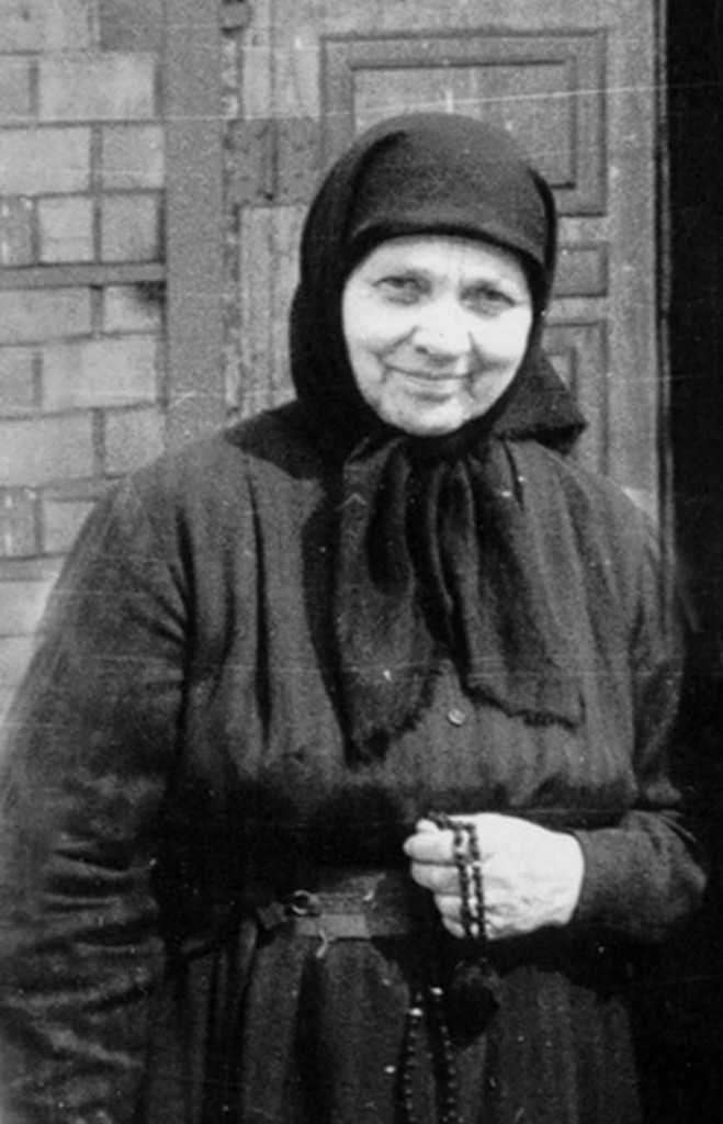 162_TROFIM_MOTHER_NINA