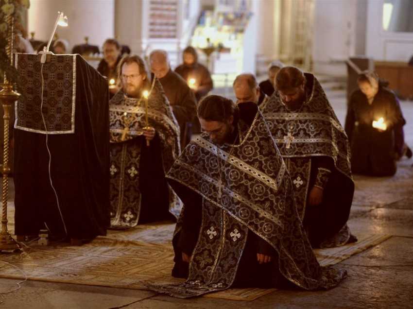 CHEMARE LA POST MAI SEVER SI LA RUGACIUNE INTETITA LA VREME DE PRIGOANA A CRESTINILOR. Pastorala Sinodului Mitropoliei Ortodoxe Române a Germaniei, Europei Centrale şi de Nord: <i>“Vă chemăm pe voi toţi să înmulţiţi rugăciunea şi să postiţi cu deosebire în această perioadă a Postului Mare”</i>
