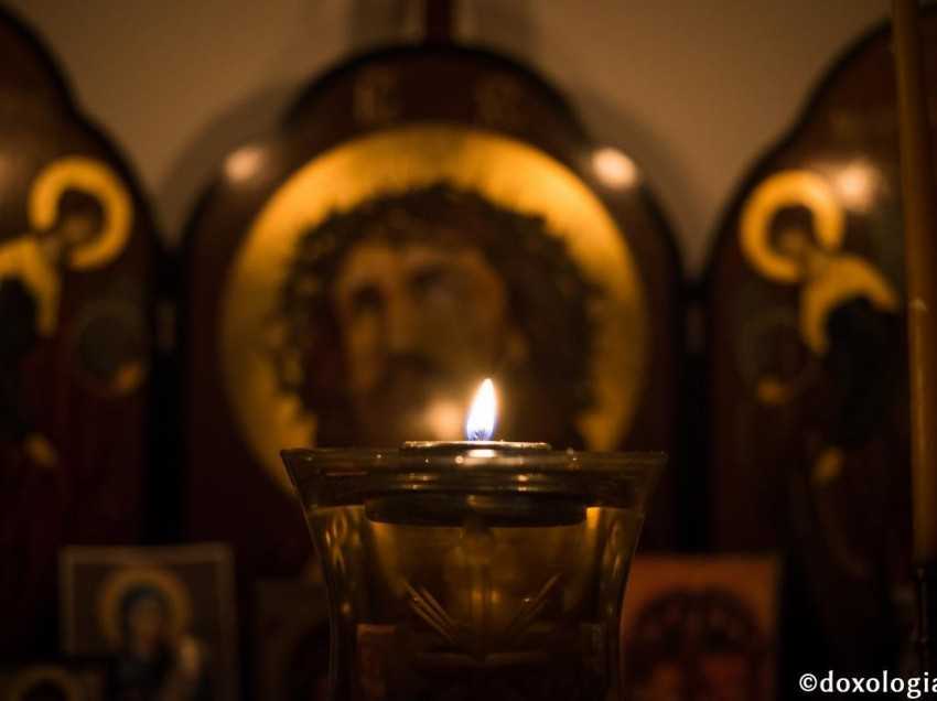 <i>SA ALERGAM CU GANDUL LA IISUS!</i> Parintele Coman – problematizari si solutii pentru “razboiul nuclear al gandurilor” (II). IPOCRIZIA SI VICLENIA NOASTRA prin care preferam sa ramanem la nivelul exterior, iar nu sa ne cercetam motivatiile adanci ale faptelor: SUNTEM NOI INTR-O STARE DE LUPTA?