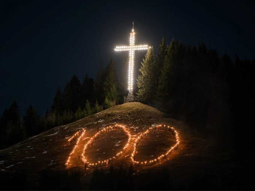 2018 – ANUL 100. Cuvinte însuflețitoare ale starețului MELCHISEDEC AL PUTNEI: <i>“Tineri, așezați-vă în lucrarea lui Dumnezeu!”</i>. PĂRINTELE EPISCOP MACARIE: <i>“”Semnele vremilor” nu sunt liniștitoare. Să ne ancorăm viețile în Hristos, ca să ne mântuim de tăvălugul care trage lumea întreagă după vârtejul său”</i> (VIDEO)
