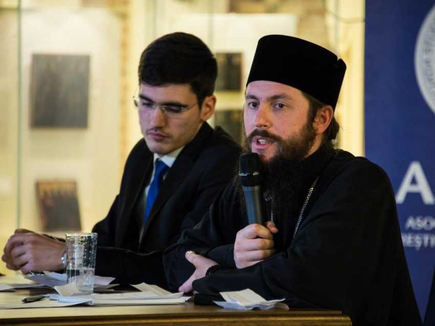PS DAMASCHIN LUCHIAN, cu realism si sensibilitate, despre CREDINȚĂ și NECREDINȚĂ, NĂDEJDE și DEZNĂDEJDE, DRAGOSTE și TRĂDARE: <i>“Dacă Dumnezeu are încredere în mine, hai să dau şi eu încredere semenului meu. ÎN FAȚA UNUI OM DEZNĂDĂJDUIT NU VENIȚI CU RETORICĂ, ÎMBRĂȚIȘAȚI-L!”</i> (video, text)