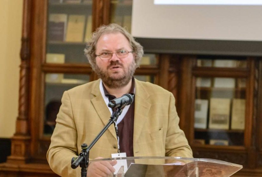 Teologul RADU PREDA – cuvant la Iasi de INDEMN pentru IESIREA LA VOT la <i>“un REFERENDUM prin care reconfirmam faptul ca suntem asa cum suntem. CA DERANJAM, ASTA ESTE BINE, credinta noastra conteaza”</i>. LUAREA CRUCII, darul libertatii platite de martirii comunismului si MARTURISIREA NORMALITATII (audio + text)
