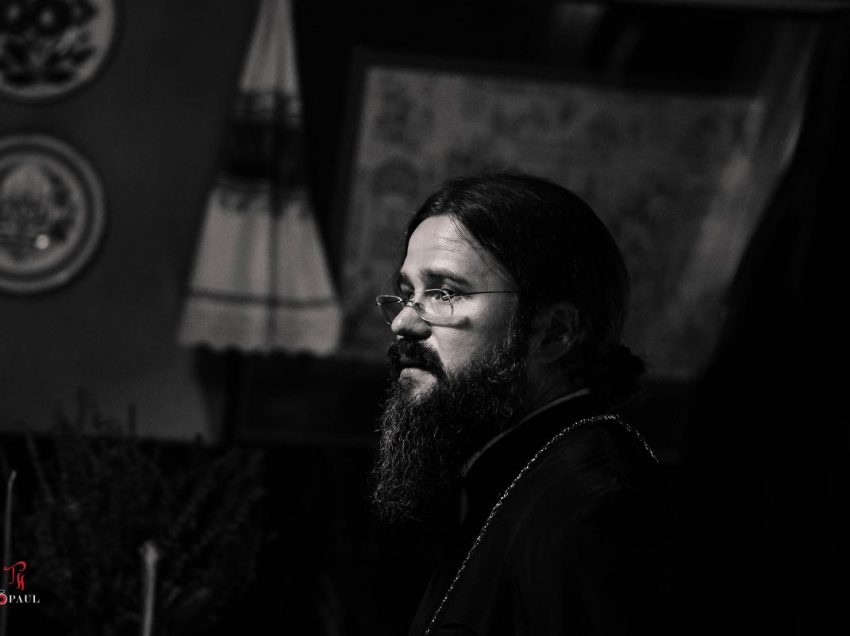 <i>“Vremea este să lucreze Domnul, că oamenii au stricat legea Ta!”</i> – PASTORALA DE CRĂCIUN A PARINTELUI EPISCOP MACARIE: <i>“Ce ne poate salva în aceste zile tulburate, confuze, violente? FRĂȚIETATEA întemeiată pe viața în Hristos”</i> (2018, si AUDIO)
