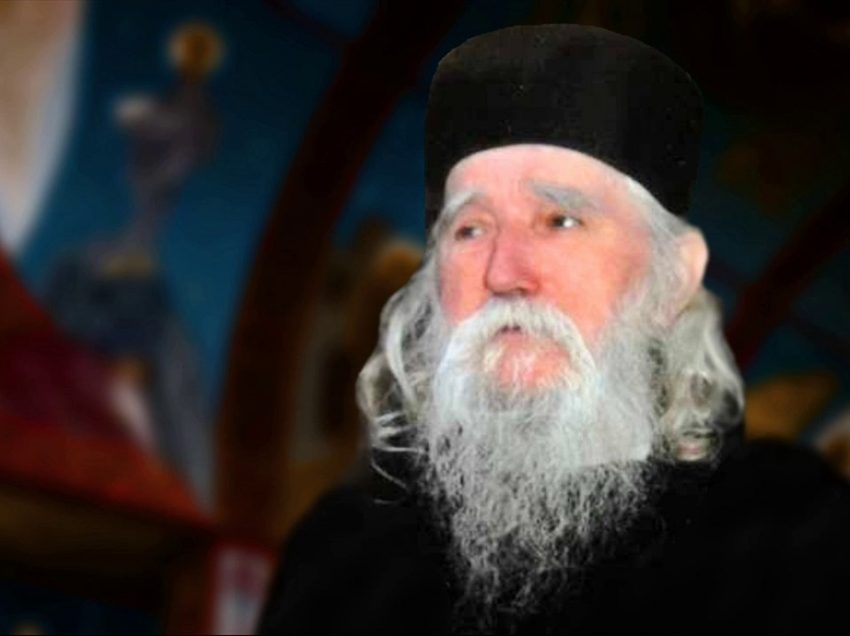 PARINTELE CLEOPA – 20 DE ANI DE LA NASTEREA IN CERURI: <i>“Manca-v-ar Raiul! Va pun intr-o traista si la Rai cu voi! Va rog sa va fie draga Biserica!”</i>. AMINTIRI DIN VIATA IN PUSTIE, SUB PRIGOANA, despre pustnicii din muntii Sihlei, PREDICA LA POSTUL CRACIUNULUI si alte INREGISTRARI AUDIO. <i>“Nu fă tu! Nu fă tu! Nu fă tu!”</i>