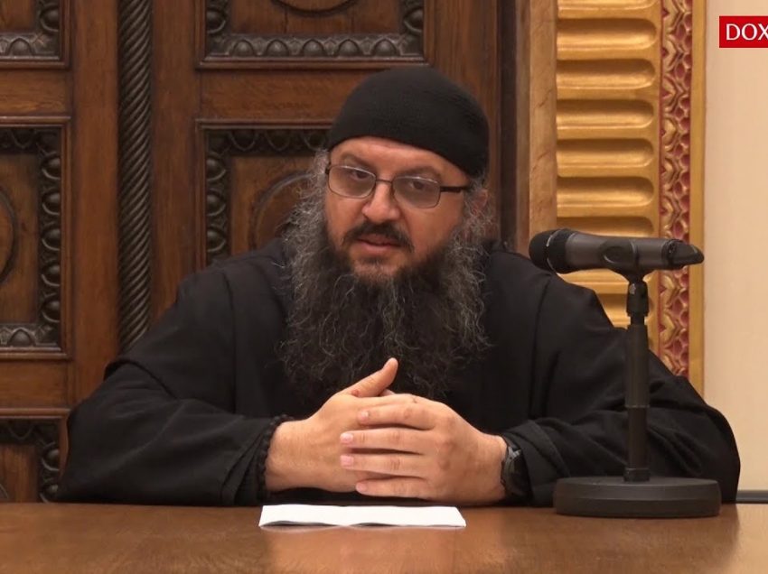 Staretul Manastirii Lupsa, Parintele Melhisdec Ungureanu, despre INCREDEREA IN SINE si CURAJUL CEL BUN in zilele noastre (video + text) – conferinta de la Iasi (nov. 2018). <i>“Este nevoie de incredere in tine, asa cum o are Hristos fata de tine, ca atunci cand vin furtunile si incercarile duhovnicesti sa nu te simti blestemat si parasit de Dumnezeu”</i>