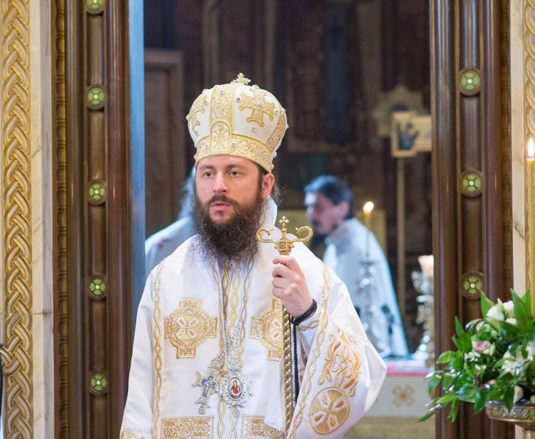 <i>“Cautati-L pe Dumnezeu cel viu, NU ALERGATI DUPA MINUNI, dupa lucruri iesite din comun! NU VA BAZATI PE CELE DIN AFARA!”</i> – PREASFINTITUL DAMASCHIN LUCHIAN despre amagirea credintei dependente de MINUNI si semne exterioare vs. INTALNIREA LAUNTRICA, VIE CU HRISTOS (video, text)