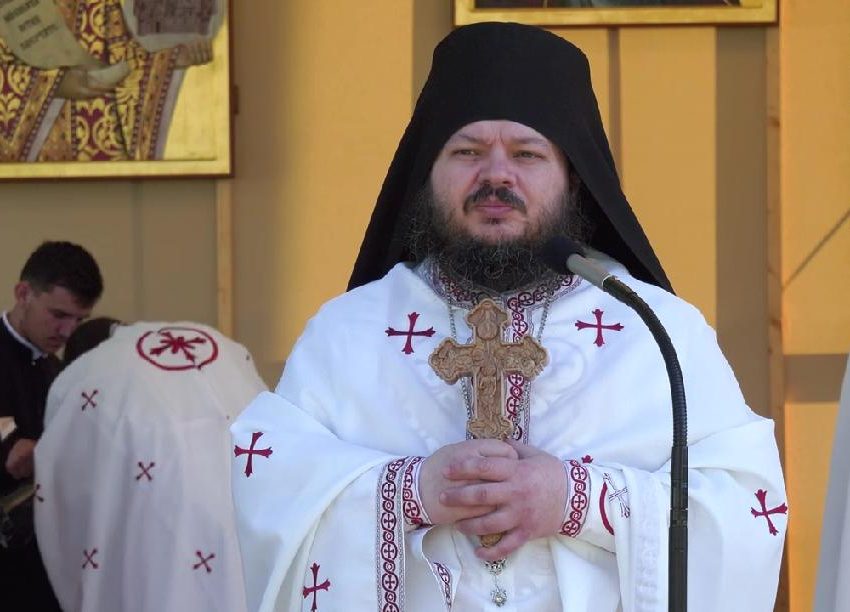 PĂRINTELE HRISOSTOM DE LA PUTNA: <i>“Nu le plac celor mari să spunem lucrurilor pe nume, nu le plac adevărurile rostite cu voce tare – şi, iată, Ioan Botezătorul aceasta a făcut! Vor rezista acestor vremuri cei care se mulţumesc cu puţin”</i> (VIDEO, TEXT)