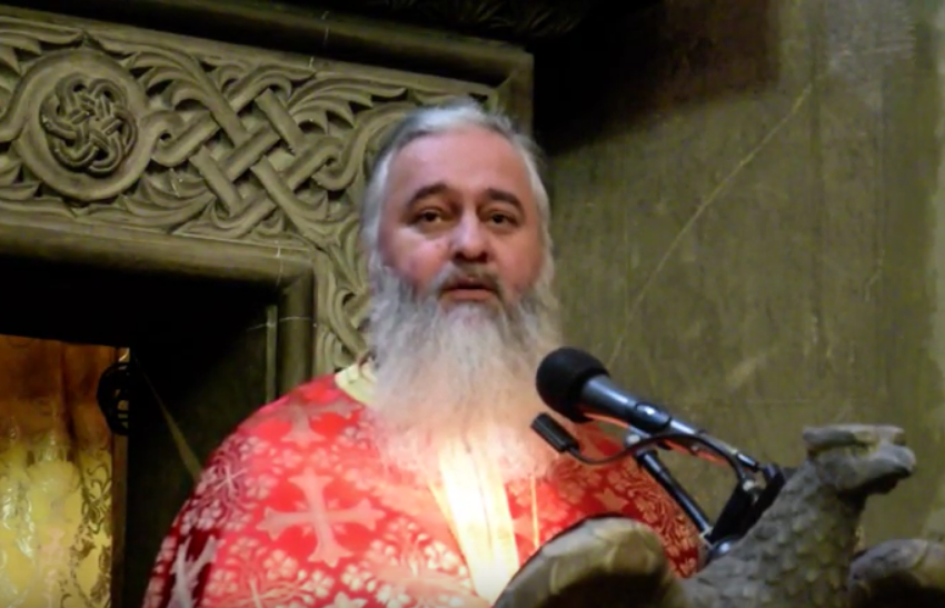 Arhim. DUMITRU COBZARU – adevăruri grele despre semnificația PANDEMIEI: <i>“Trăim semnele Sfârșitului Lumii. ÎNCEPE O PRIGOANĂ la alt nivel, MULT MAI PERFID, care nu ucide atât trupul, cât mai ales mintea, inima, sufletul</i>. DIAVOLUL NE VREA MOARTEA CU ORICE PREȚ” (video, predica la SF. MARE MUCENIC DIMITRIE)