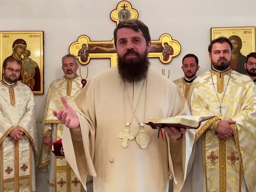 SFANTUL NECTARIE si RABDAREA NEDREPTATILOR. PS Benedict Bistriteanul despre modul a lupta cu IMPUTINAREA DE SUFLET: <i>“Cand stii ca lipseste din tine aceasta putere, sa nu te sperii, sa Ii ceri ajutorul Domnului. Te pui inaintea Lui si zici: DOAMNE, NU POT, nu ma pricep, nu sunt in stare, nu stiu ce sa fac, sunt slab!’</i> CAND ESTI SLAB, CERI AJUTORUL” (video, text)